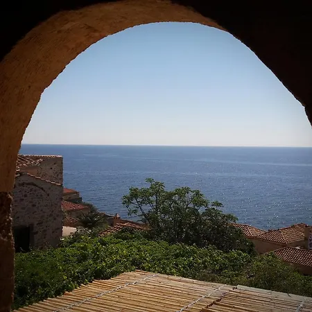Pietra Guest house