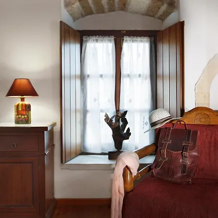 Pietra Guest house *